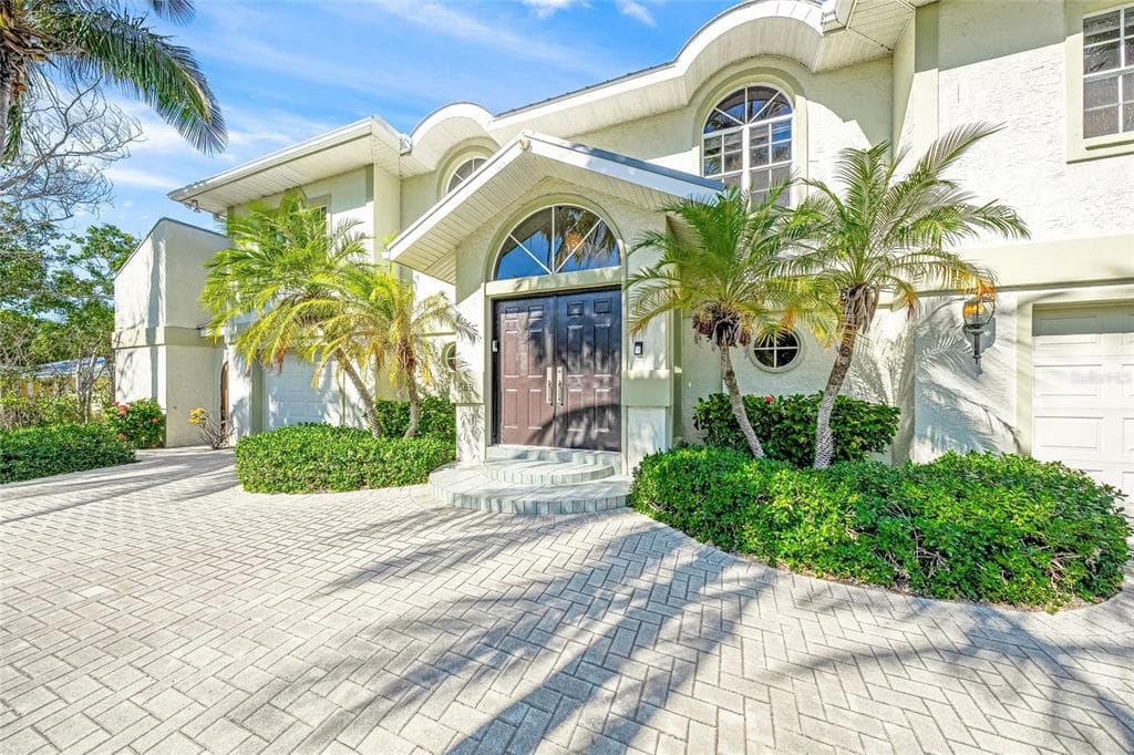 569 JUAN ANASCO DRIVE 2