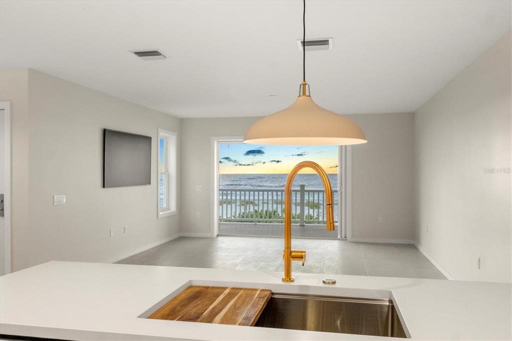 290 GULF BOULEVARD 18 photo 22