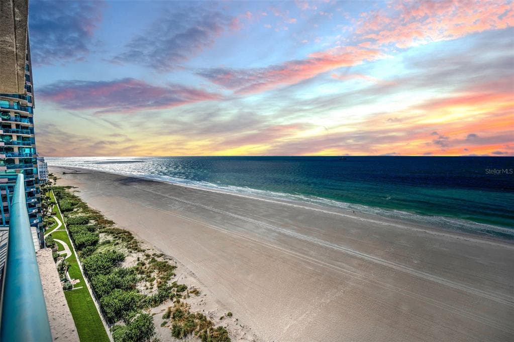 1520 GULF BOULEVARD 1101 photo 2