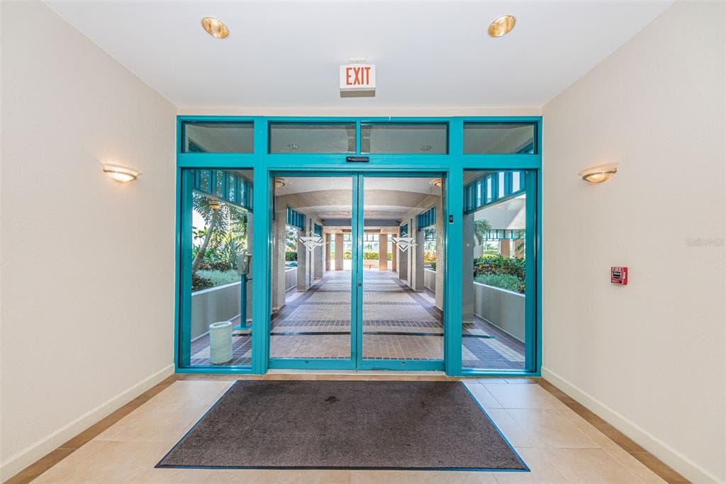 1520 GULF BOULEVARD 1101 photo 14