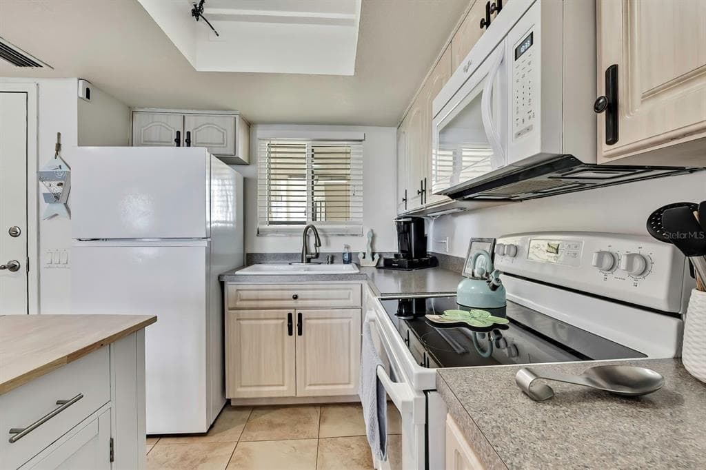 6009 SEA RANCH DRIVE 414 photo 23