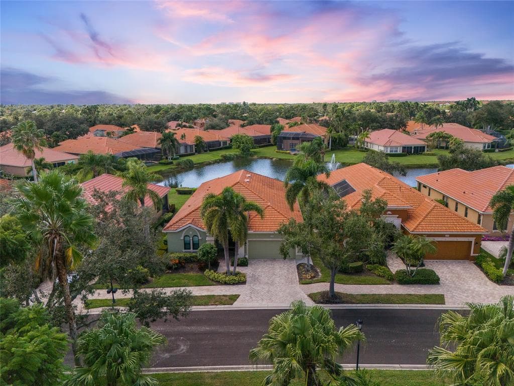 5175 CANTABRIA CREST photo 2