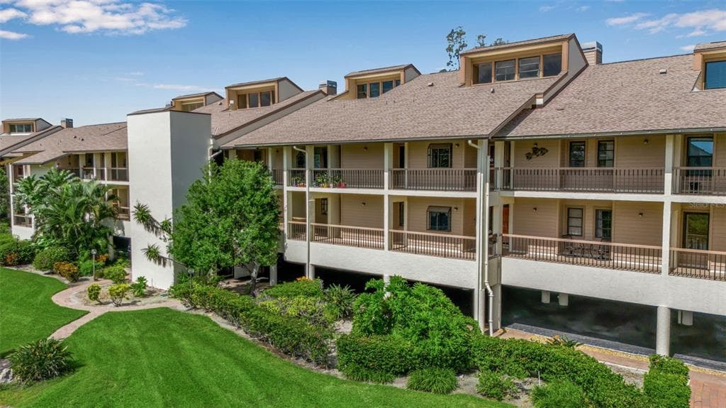 3840 MARINERS WAY 514A photo 6