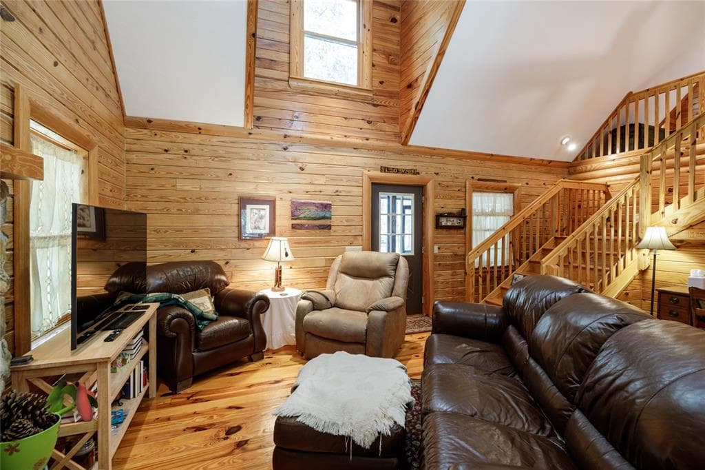239 RILEY LAKE DRIVE photo 16
