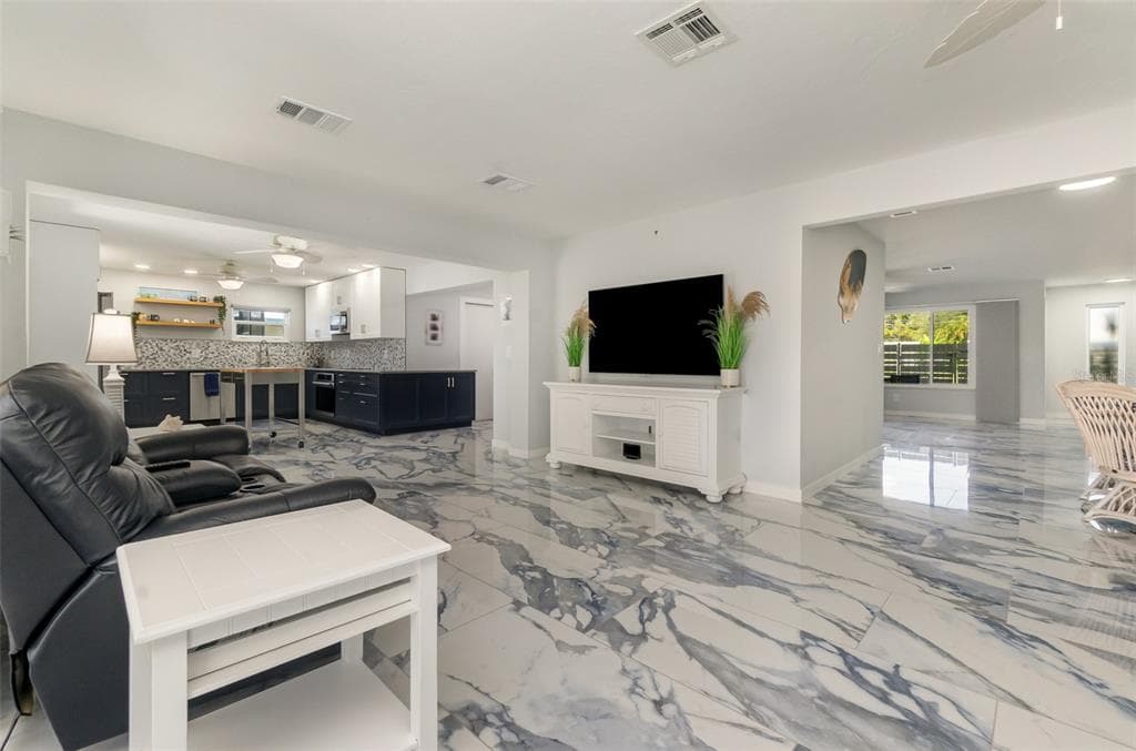 1661 SWAN TERRACE photo 12