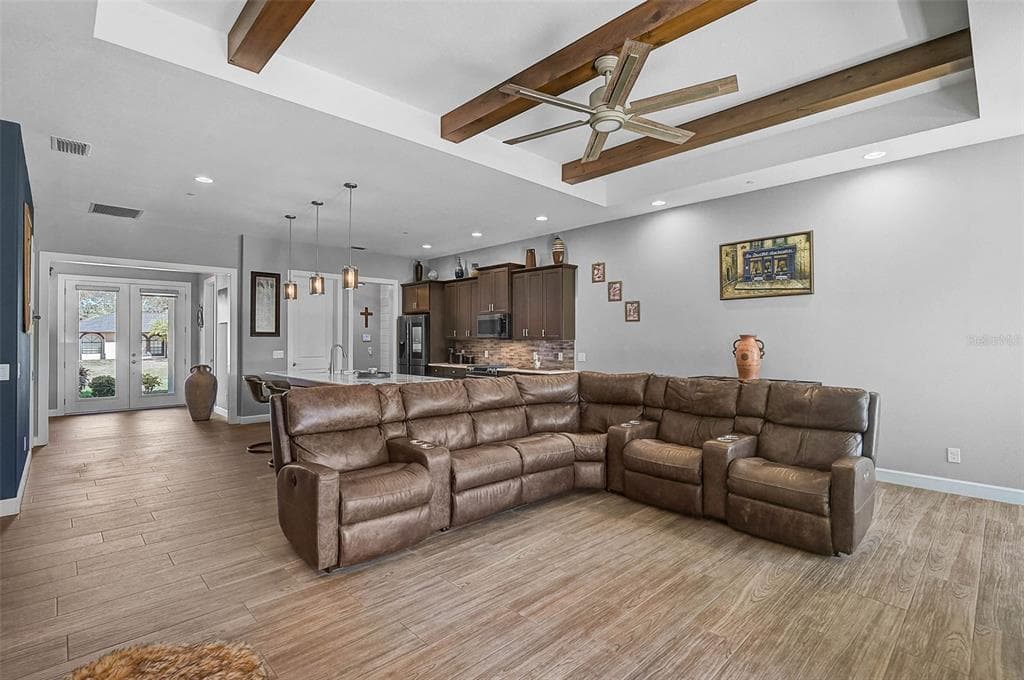 2647 CARMELA AVENUE photo 15