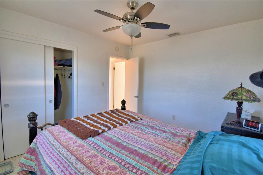 105 MAXCY LANE photo 22