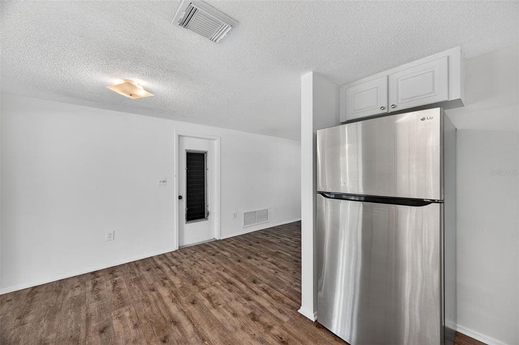 10102 GLEN MOOR LANE photo 17