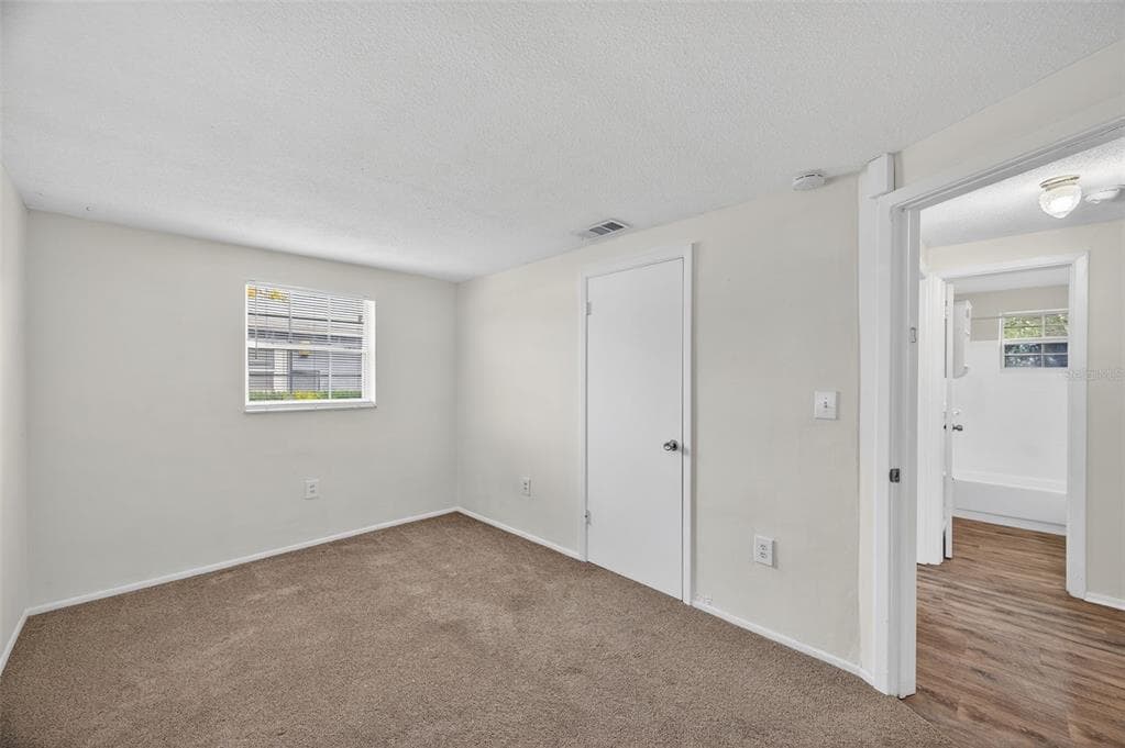 10102 GLEN MOOR LANE photo 20