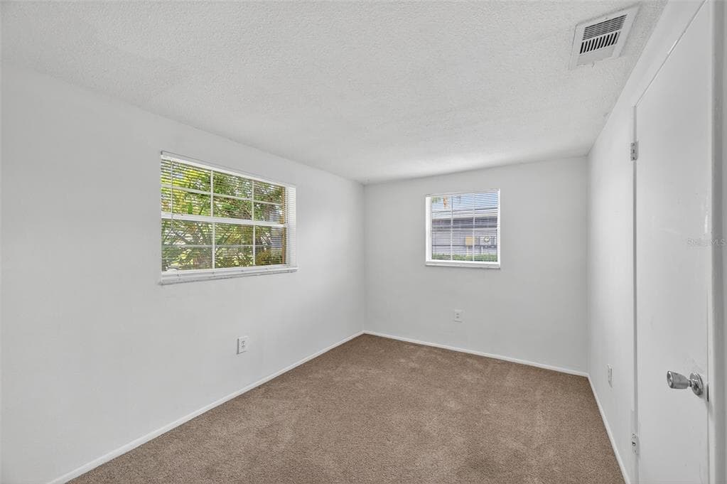 10102 GLEN MOOR LANE photo 19