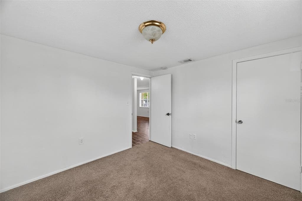 10102 GLEN MOOR LANE photo 25
