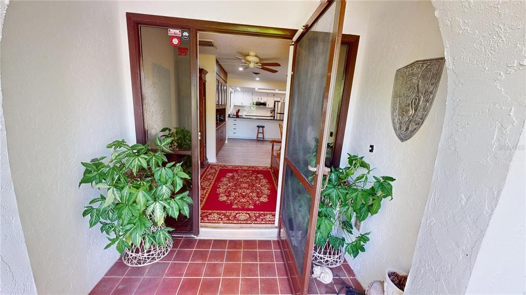 18422 BURKHOLDER CIRCLE photo 4