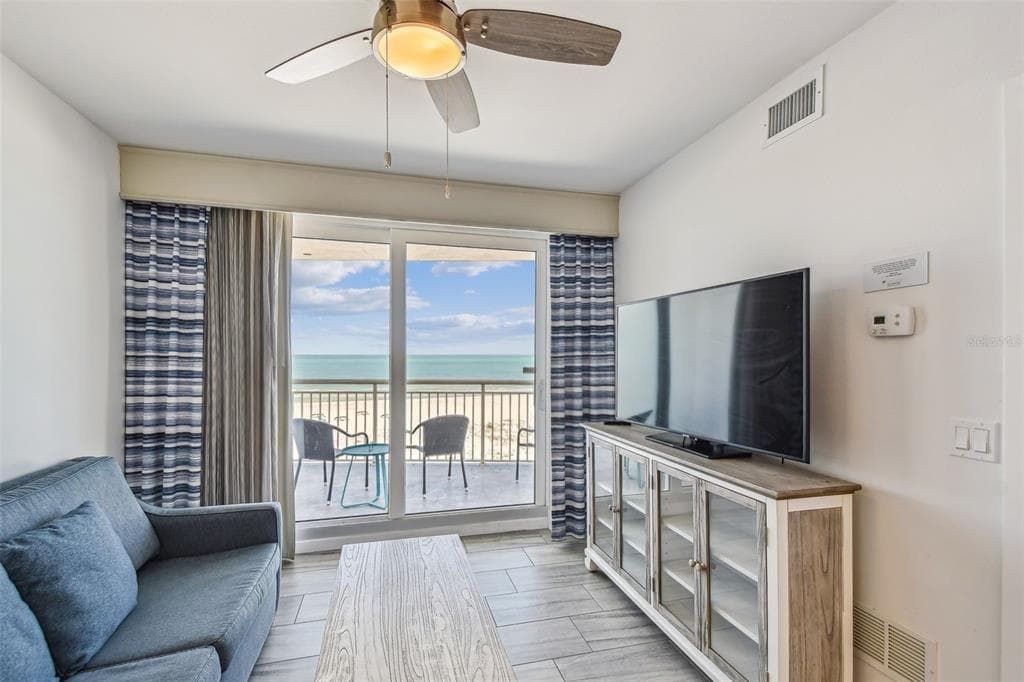 10116 GULF BOULEVARD 502W photo 23