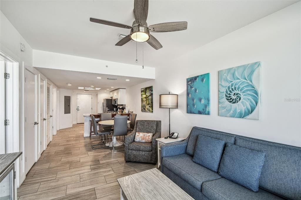 10116 GULF BOULEVARD 502W photo 25