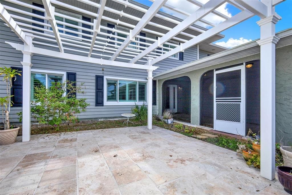 301 QUAY ASSISI photo 7