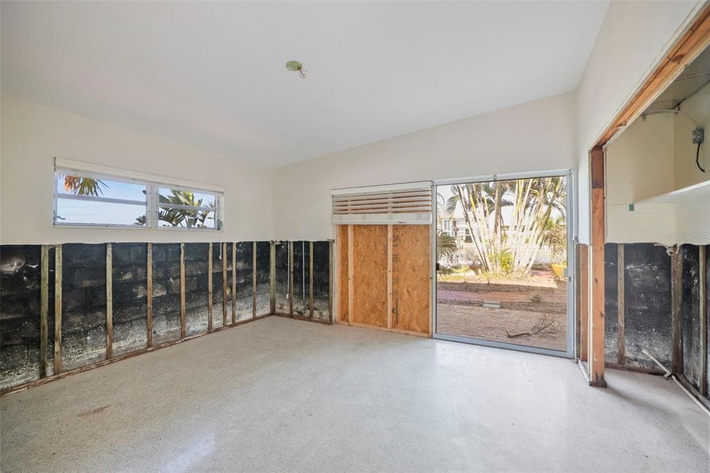11921 LAGOON LANE photo 22