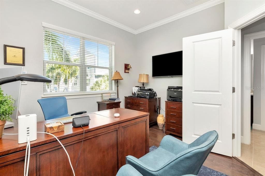 196 HAVEN BEACH DRIVE photo 22