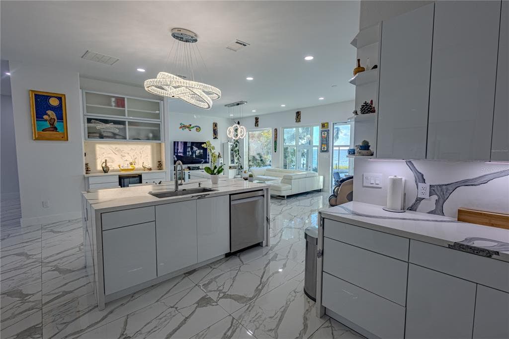 261 ZACHARY WADE STREET photo 15
