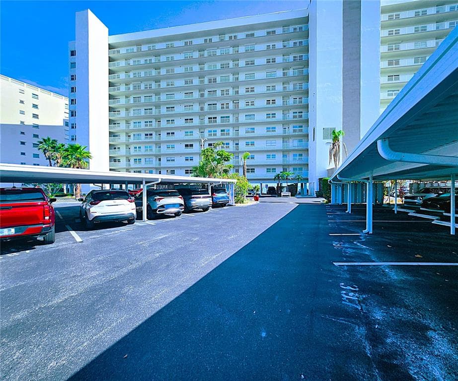 6060 SHORE BOULEVARD S 903 photo 6