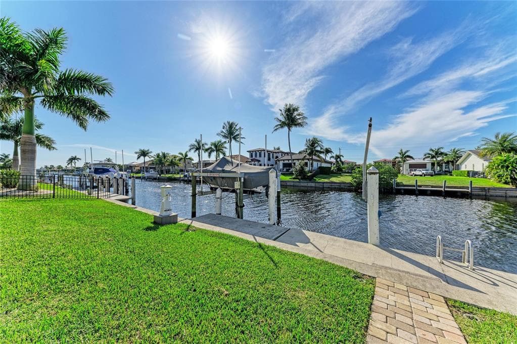 2839 CORAL WAY photo 5