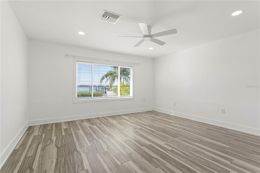 1905 4TH STREET W photo 25
