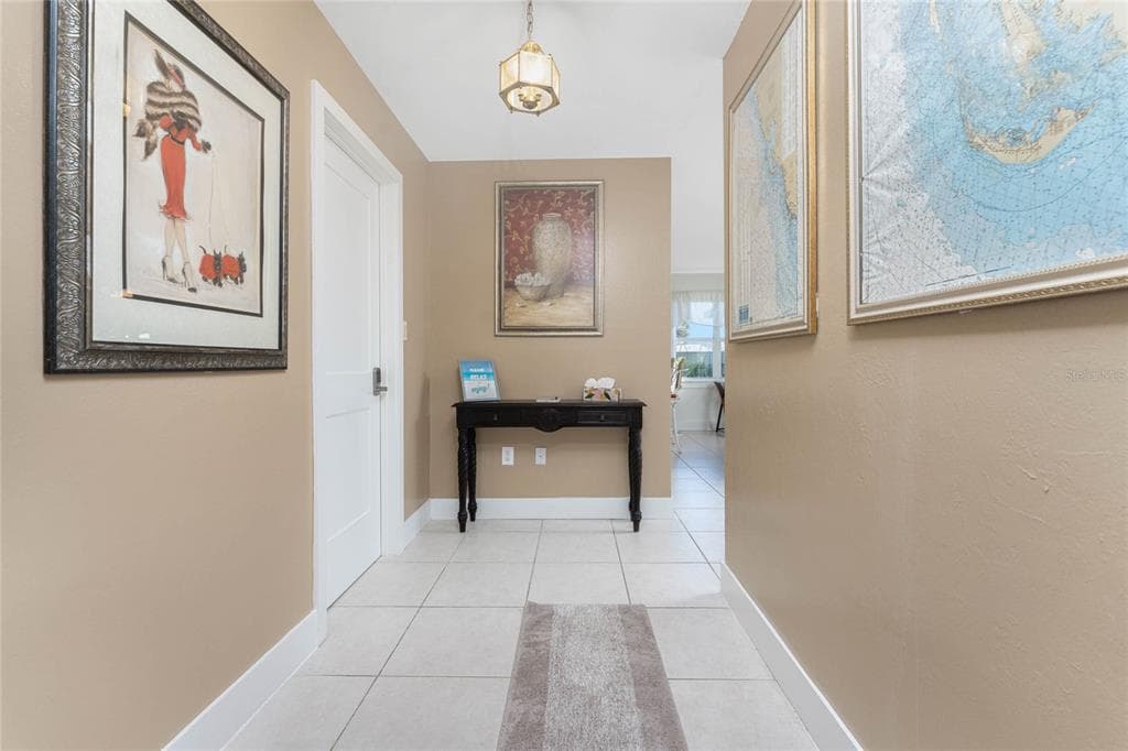 180 PURDY DRIVE photo 7
