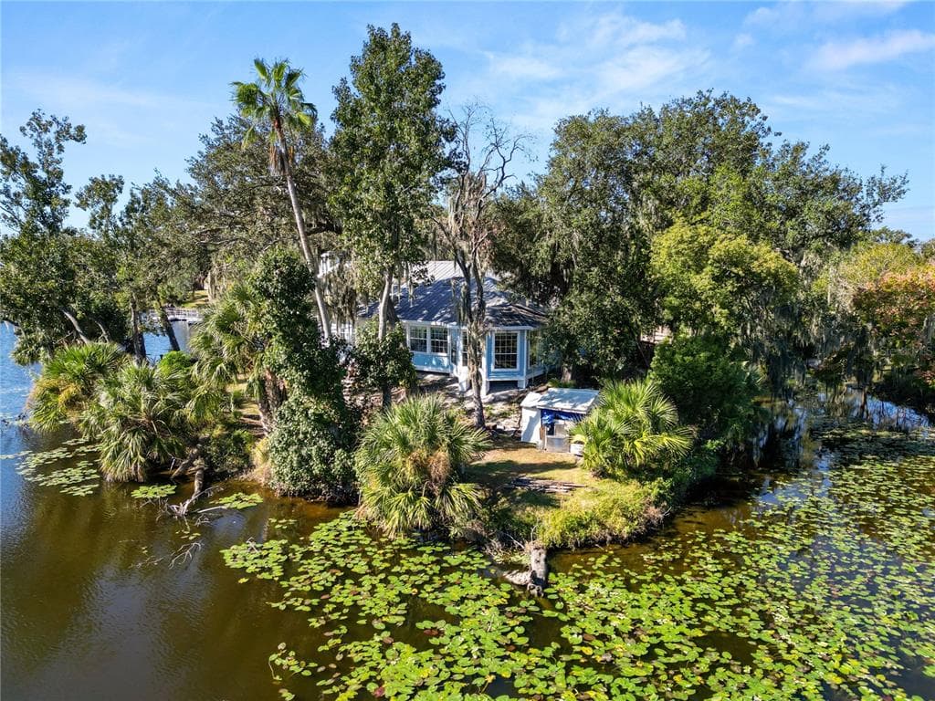 109 NE 4TH AVENUE 5