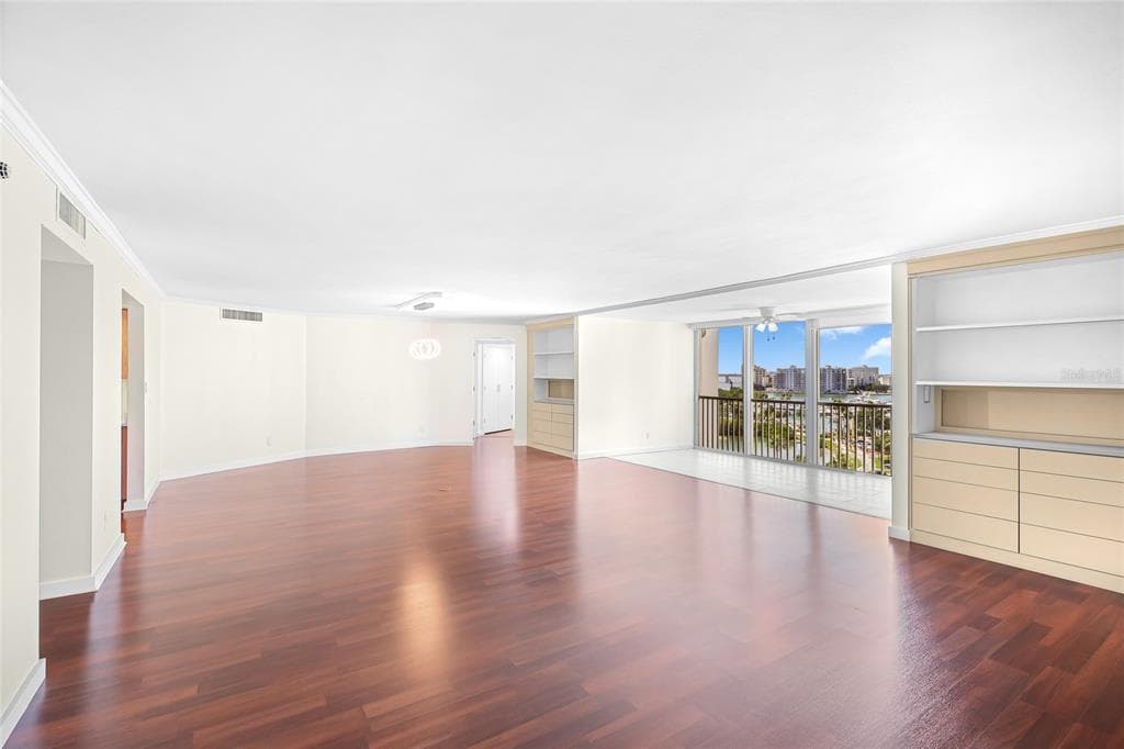 435 S GULFSTREAM AVENUE 1004 photo 5