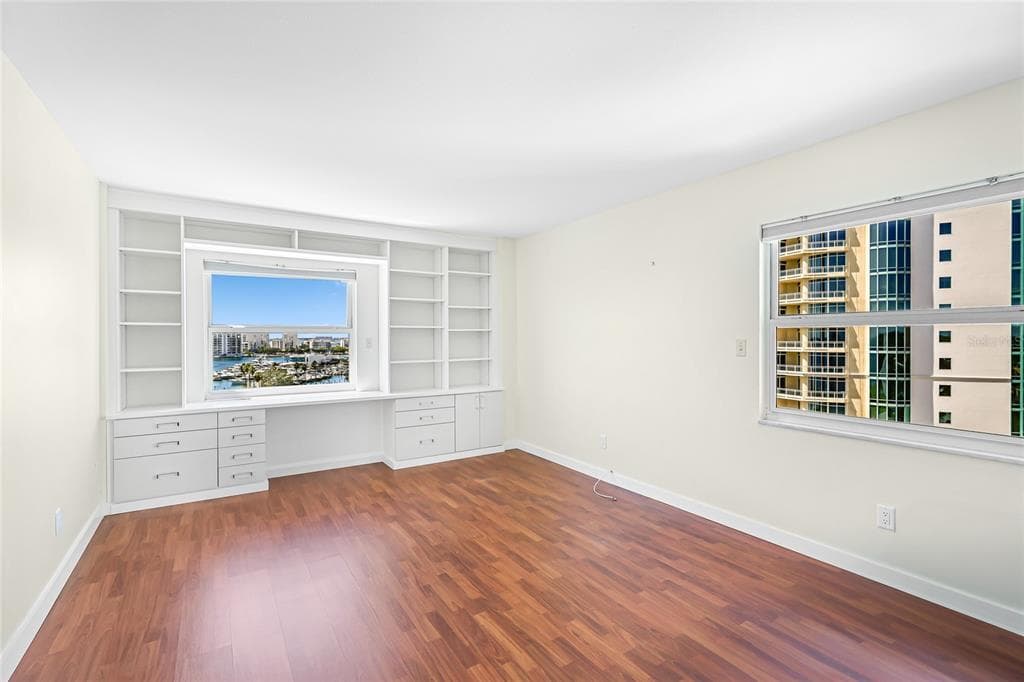 435 S GULFSTREAM AVENUE 1004 photo 20