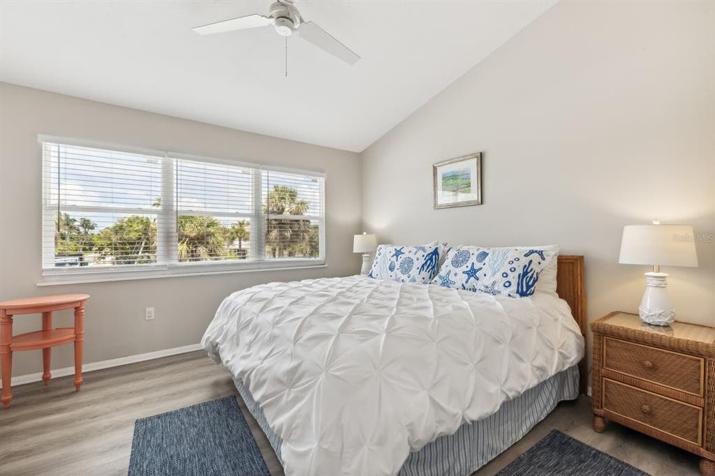 290 GULF BOULEVARD 14 photo 9