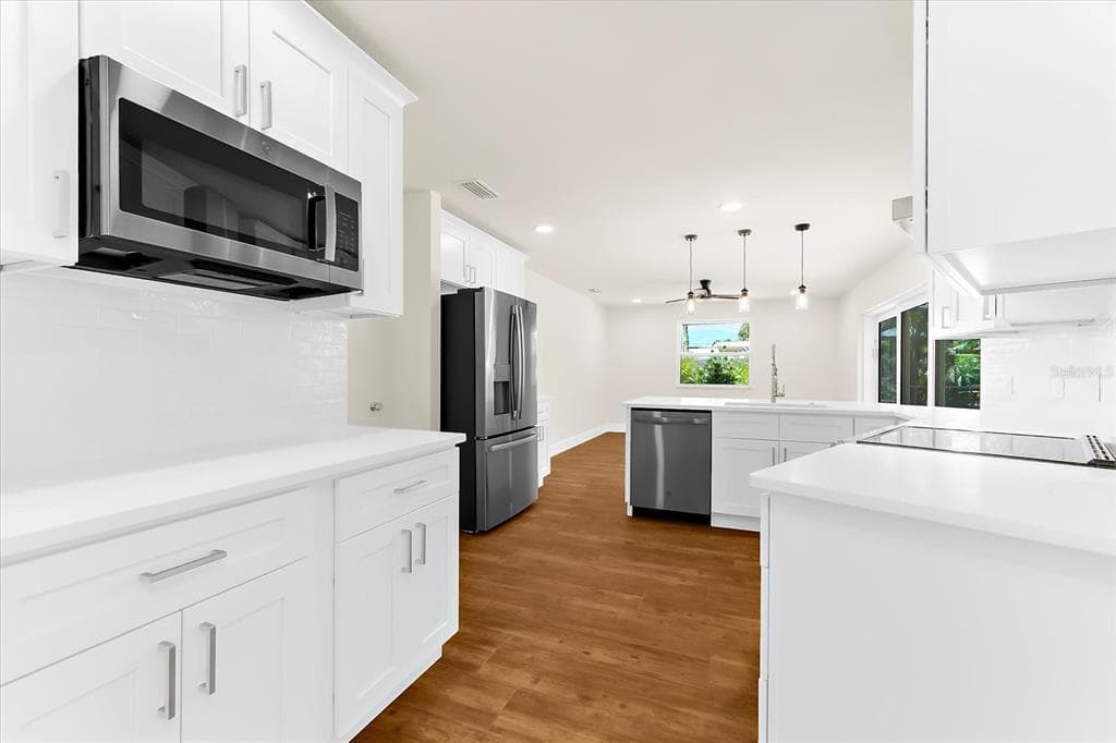 1460 DEER CREEK DRIVE photo 9