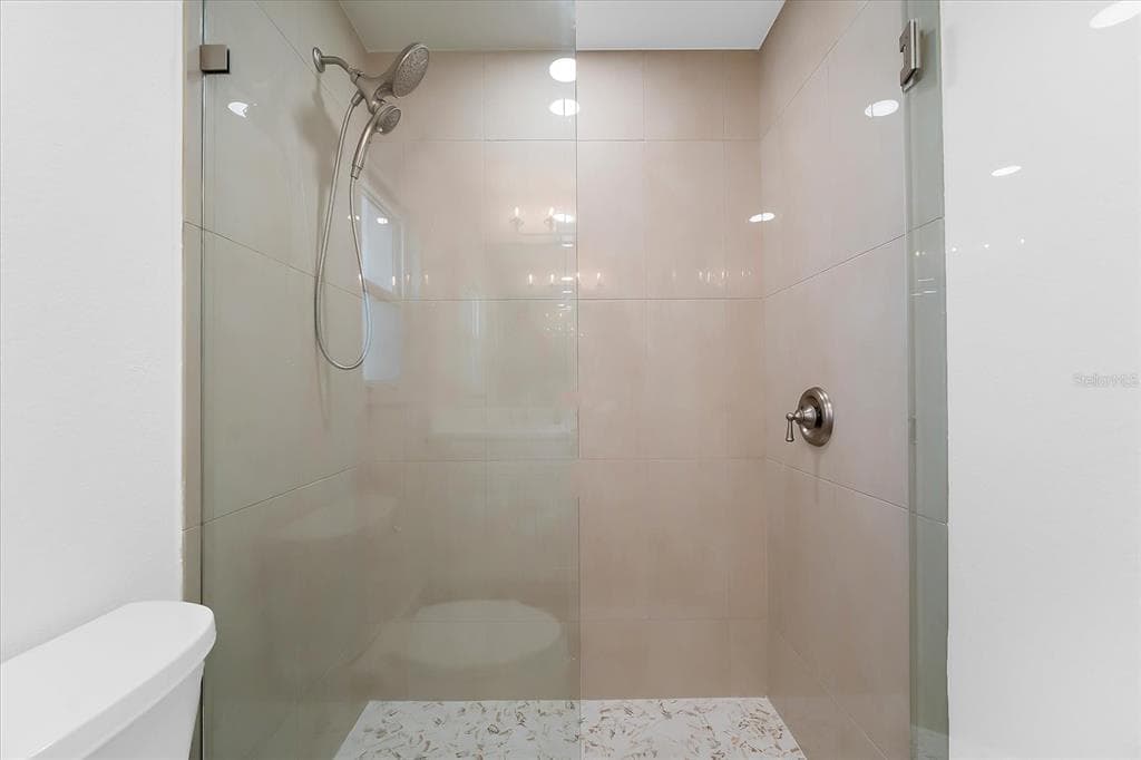 1460 DEER CREEK DRIVE photo 18