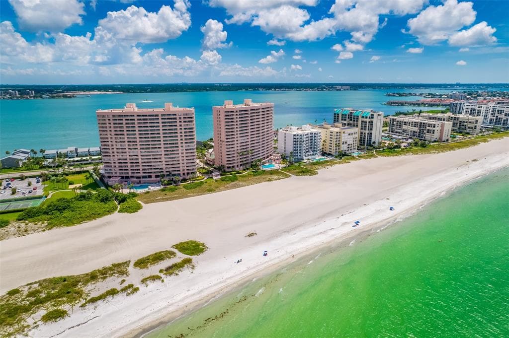 1340 GULF BOULEVARD 16B photo 3
