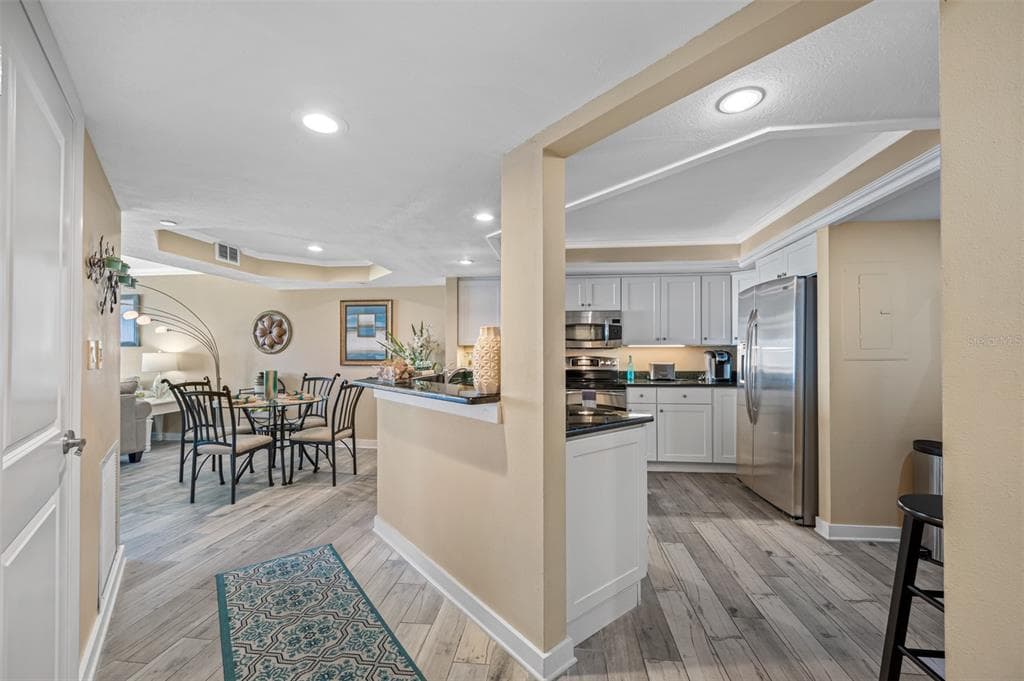 1340 GULF BOULEVARD 16B photo 9