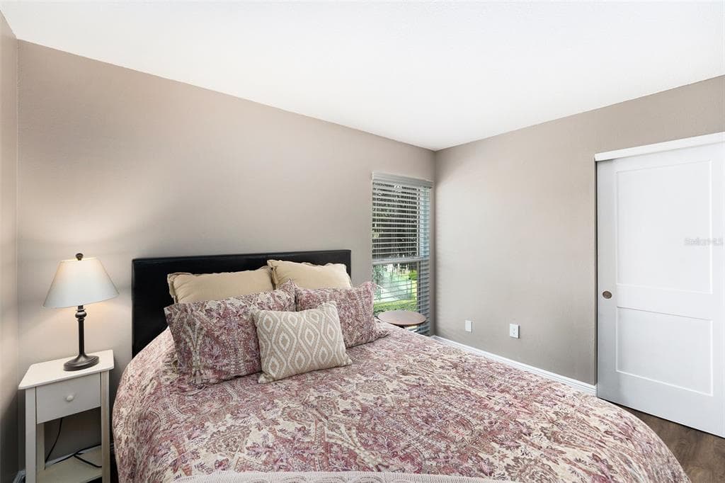 90 S HIGHLAND AVENUE 1201 photo 16