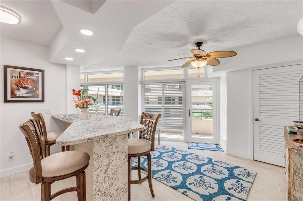 4575 S ATLANTIC AVENUE 6402 photo 16