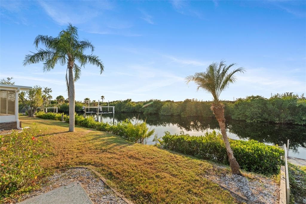 119 LAZY RIVER ROAD photo 9