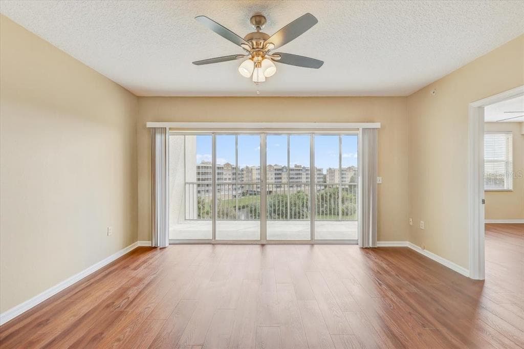 1200 COUNTRY CLUB DRIVE 3405 photo 9