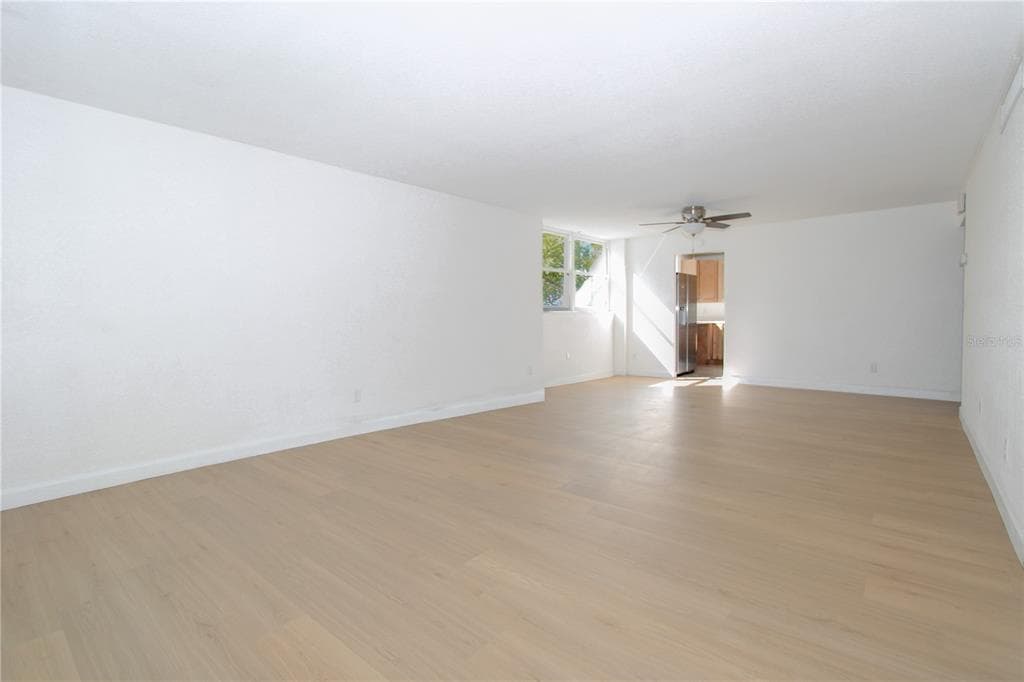 7425 BAY ISLAND DRIVE S 108 photo 10