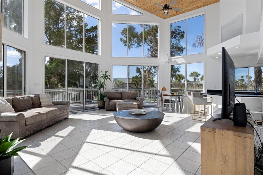5272 TROPICAL POINT photo 9