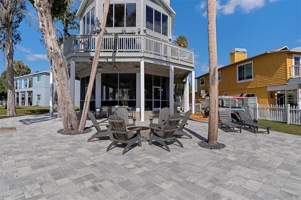 5272 TROPICAL POINT 4