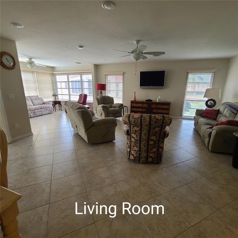 220 BUTTONWOOD CIRCLE 220 photo 10