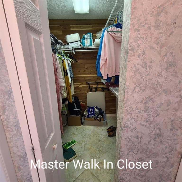 220 BUTTONWOOD CIRCLE 220 photo 25