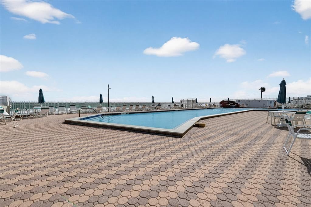 701 S ATLANTIC AVENUE 111 photo 13