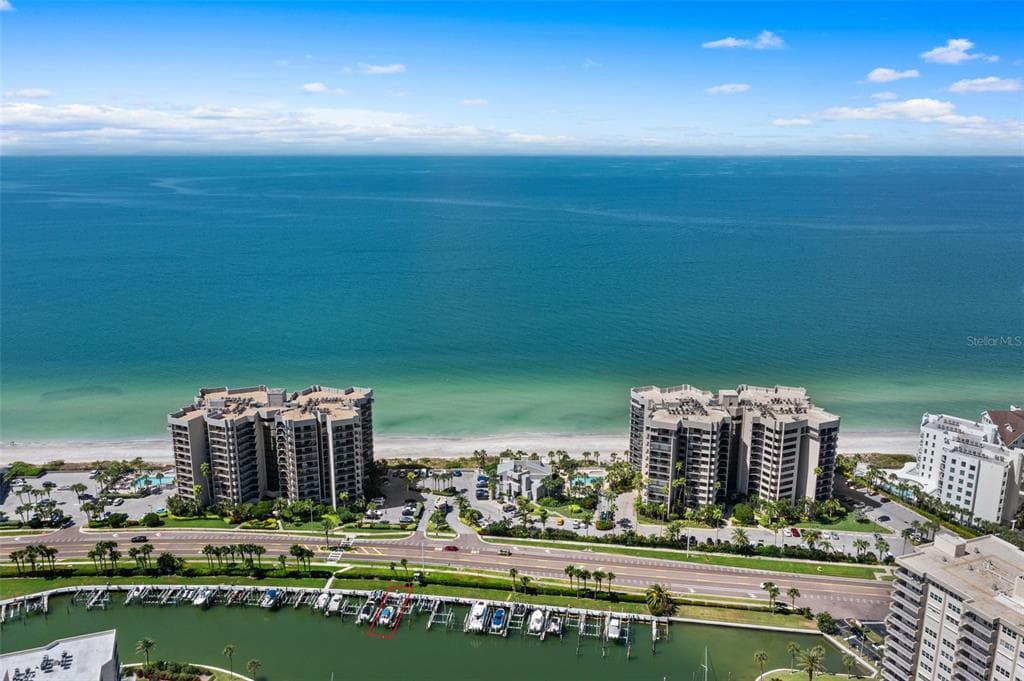1660 GULF BOULEVARD #706 2