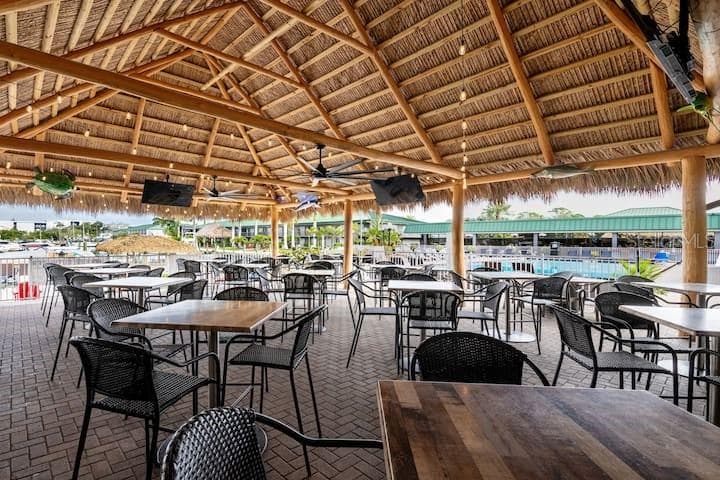 7150 N TAMIAMI TRAIL S-613 photo 20