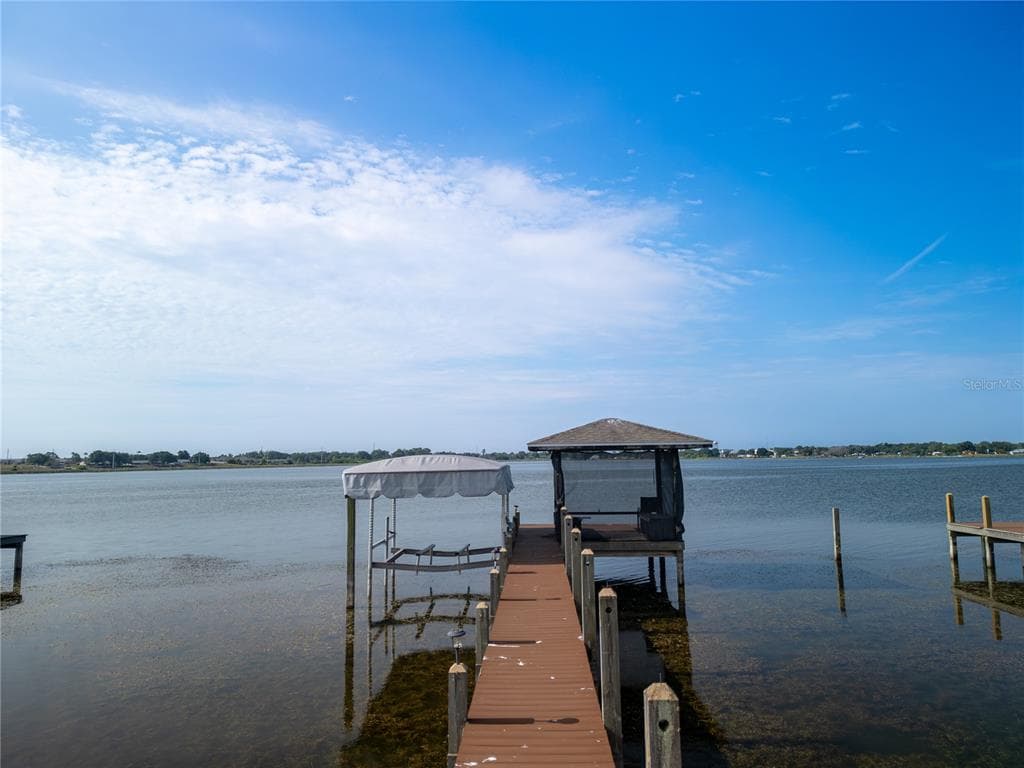 3971 ISLAND LAKES DRIVE 5