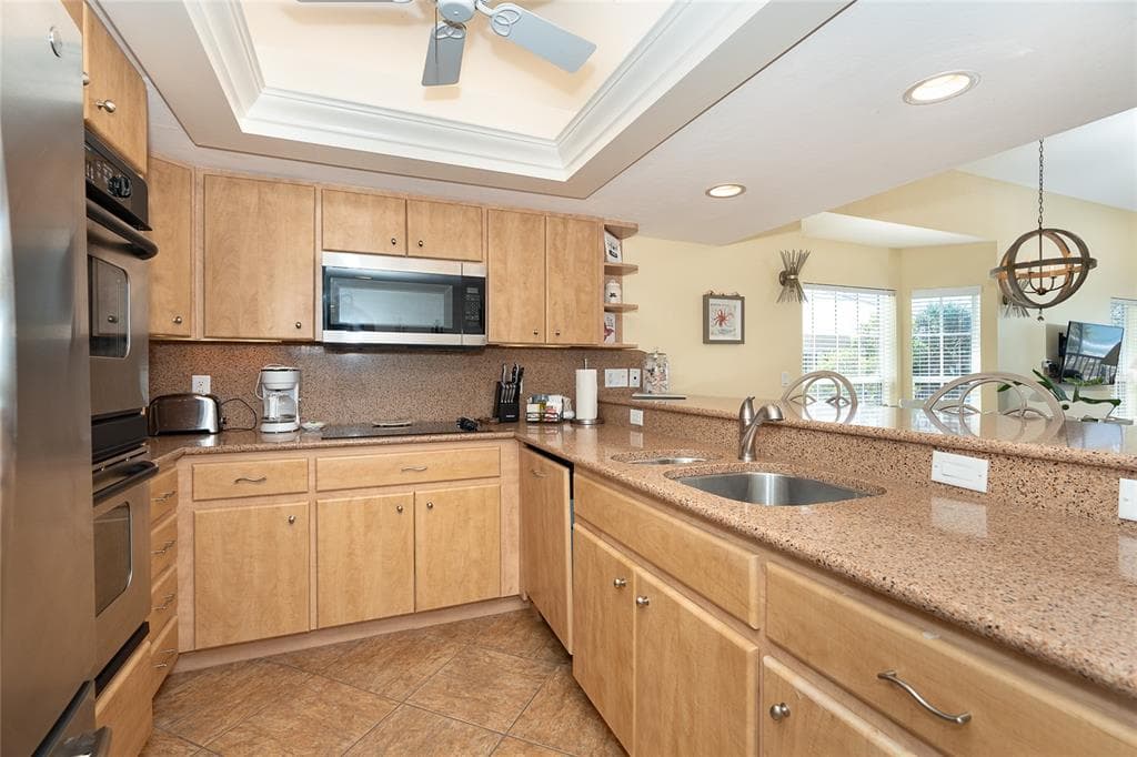 7536 PALM ISLAND DRIVE S 1524 photo 16