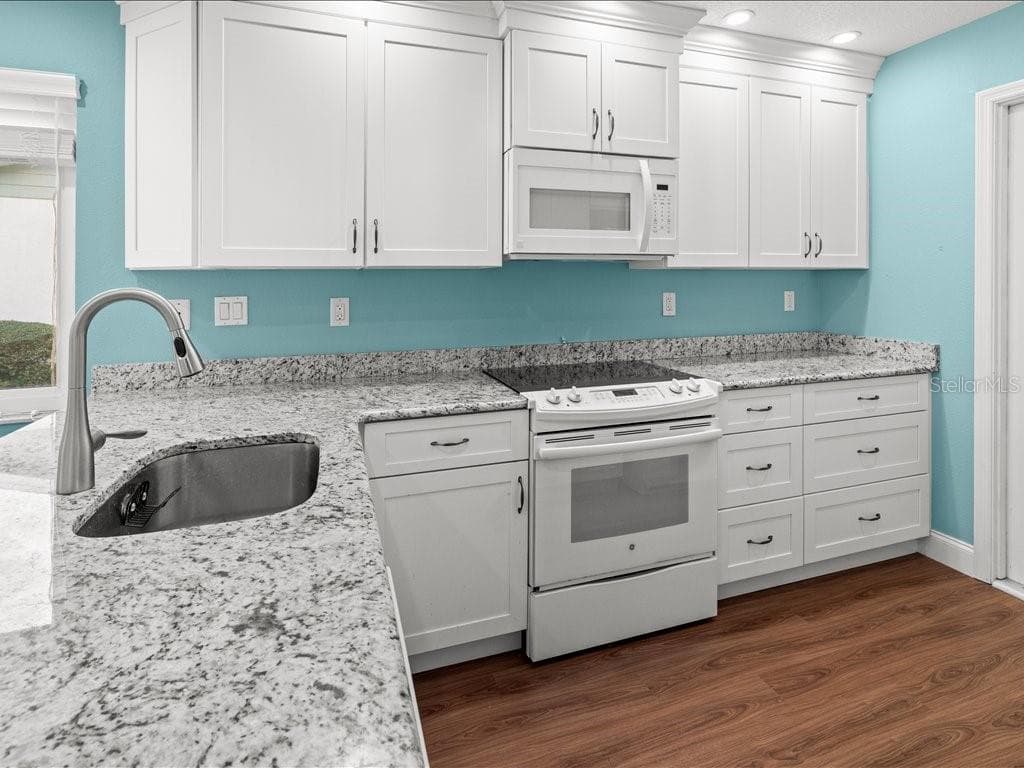 515 WEKIVA RIVER COURT 81 photo 13