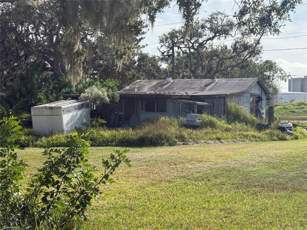 916 PINEY POINT ROAD photo 7